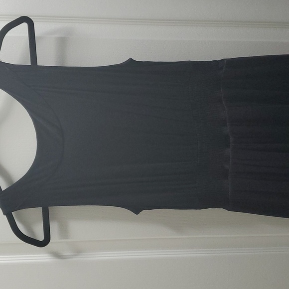 Cute Black Dress with neckline detail L - Picture 6 of 6